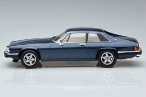 Jaguar XJS V12 Син Металик Лимитирана Серия Norev 1:18 182622 Метал — снимка 3 от 6