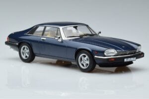 Jaguar XJS V12 Син Металик Лимитирана Серия Norev 1:18 182622 Метал — снимка 4 от 6