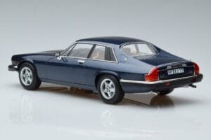 Jaguar XJS V12 Син Металик Лимитирана Серия Norev 1:18 182622 Метал — снимка 5 от 6