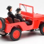 Jeep Willys Tintin 2 Фигурки UT Models 1:18 - image 2 of 6