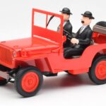 Jeep Willys Tintin 2 Фигурки UT Models 1:18