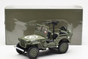 Jeep Willys MB US Army D-Day 1944 Norev 1:18 189016 Метал — снимка 10 от 10