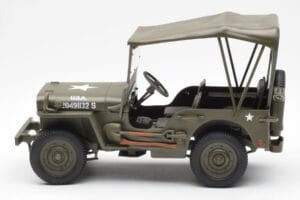 Jeep Willys С Брезентов Покрив UT Models 1:18 180149002 Метал — снимка 3 от 6