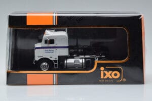 Kenworth Bullnose Ross Mackie Transport Бял IXO 1:43 TR063 Метал — снимка 6 от 6