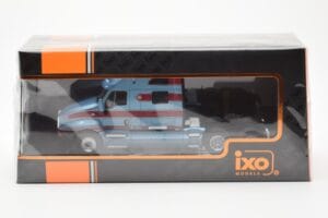 Kenworth T2000 Светлосин Червен IXO 1:43 TR180 Метал — снимка 3 от 4