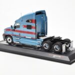 Kenworth T2000 Светлосин Червен IXO 1:43 - image 4 of 4
