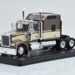 Kenworth W900 Кафяв IXO 1:43