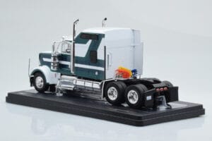 Kenworth W900 Зелен Бял IXO 1:43 TR164 Метал — снимка 5 от 6