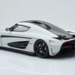 Koenigsegg Regera Сив Asia Exclusive GT Spirit 1:18 - image 4 of 5