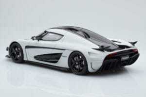 Koenigsegg Regera Сив Asia Exclusive GT Spirit 1:18 CLDC026 Смола — снимка 4 от 5