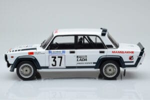 Lada 2105 VFTS #37 H. Ohu Rally Acropolis 1983 IXO 1:18 18RMC145 Метал — снимка 3 от 6
