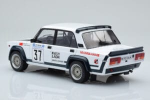 Lada 2105 VFTS #37 H. Ohu Rally Acropolis 1983 IXO 1:18 18RMC145 Метал — снимка 5 от 6