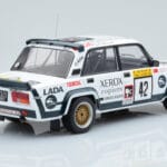 Lada 2105 VFTS #42 S. Brundza Rally 1000 Lakes 1984 IXO 1:18 - image 2 of 6