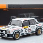 Lada 2105 VFTS #42 S. Brundza Rally 1000 Lakes 1984 IXO 1:18 - image 6 of 6