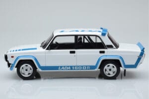 Lada 2105 VFTS Бял IXO 1:18 18CMC144 Метал — снимка 3 от 6