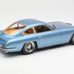 Lamborghini 350 GT Светлосин Металик CMR 1:18 - image 2 of 6