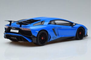 Lamborghini Aventador LP750-4 SV Синьо AUTOart 1:18 74559 Композит — снимка 3 от 8