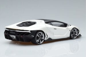 Lamborghini Centenario Перлено Бял GT Spirit 1:18 GTS18503W Смола — снимка 2 от 6