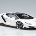 Lamborghini Centenario Перлено Бял GT Spirit 1:18 GTS18503W Смола - image 4 of 6