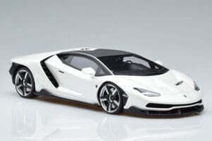 Lamborghini Centenario Перлено Бял GT Spirit 1:18 GTS18503W Смола — снимка 4 от 6