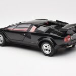 Lamborghini Countach LP 5000 Quattrovalvole Черен Kyosho 1:18 - image 7 of 8