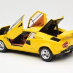 Lamborghini Countach LP 5000 Quattrovalvole Жълт Kyosho 1:18 - image 5 of 8