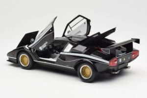 Lamborghini Countach LP 500R Черен Kyosho 1:18 08320C Метал — снимка 5 от 8