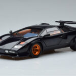 Lamborghini Countach LP500S Walter Wolf Тъмносин Kyosho 1:18