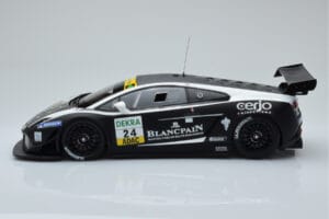 Lamborghini Gallardo LP600+ GT3 Reiter Engineering #24 N. Hayek / P. Kox ADAC GT Masters 2011 Minichamps 1:18 151111124 Метал — снимка 3 от 6