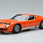 Lamborghini Miura SV Оранжев AUTOart 1:18