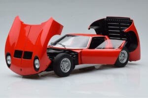Lamborghini Miura SV Червен AUTOart 1:18 74543 Метал — снимка 2 от 8