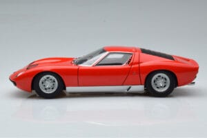 Lamborghini Miura SV Червен AUTOart 1:18 74543 Метал — снимка 5 от 8