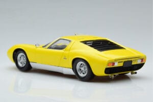 Lamborghini Miura SV Жълт Kyosho 1:18 08317Y Метал — снимка 7 от 11