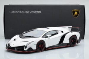 Lamborghini Veneno Бял AUTOart 1:18 74507 Метал — снимка 8 от 8