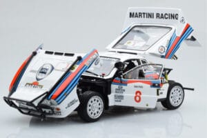 Lancia 037 Martini #8 A. Bettega / M. Perissinot Safari Rally 1985 Kyosho 1:18 08306J Метал — снимка 2 от 8