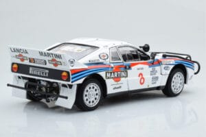 Lancia 037 Martini #8 A. Bettega / M. Perissinot Safari Rally 1985 Kyosho 1:18 08306J Метал — снимка 4 от 8