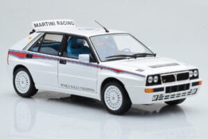 Lancia Delta HF Integrale 6 Бял Kyosho 1:18 08344E Метал — снимка 6 от 8