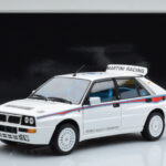 Lancia Delta HF Integrale 6 Бял Kyosho 1:18 - image 8 of 8
