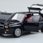 Lancia Delta HF Integrale Club Italia Син Kyosho 1:18 - image 2 of 8