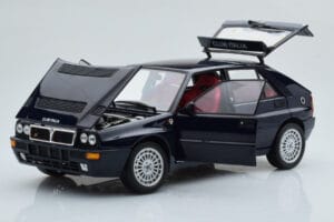 Lancia Delta HF Integrale Club Italia Син Kyosho 1:18 08343SC Метал — снимка 2 от 8