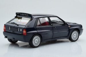 Lancia Delta HF Integrale Club Italia Син Kyosho 1:18 08343SC Метал — снимка 4 от 8