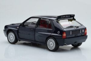 Lancia Delta HF Integrale Club Italia Син Kyosho 1:18 08343SC Метал — снимка 7 от 8