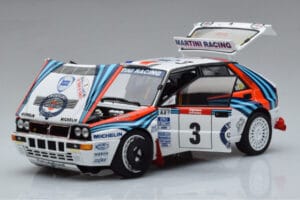 Lancia Delta HF Integrale Evoluzione #3 D. Auriol / B. Occelli Tour de Corse 1992 Kyosho 1:18 08348H Метал — снимка 2 от 9