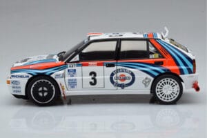 Lancia Delta HF Integrale Evoluzione #3 D. Auriol / B. Occelli Tour de Corse 1992 Kyosho 1:18 08348H Метал — снимка 4 от 9