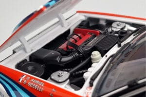 Lancia Delta HF Integrale Evoluzione #3 D. Auriol / B. Occelli Tour de Corse 1992 Kyosho 1:18 08348H Метал — снимка 8 от 9