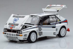 Lancia Delta HF Integrale Evoluzione Test Car Kyosho 1:18 08348G Метал — снимка 2 от 9