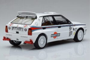 Lancia Delta HF Integrale Evoluzione Test Car Kyosho 1:18 08348G Метал — снимка 3 от 9