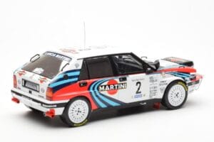 Lancia Delta Integrale 16V #2 M. Biasion / T. Siviero Rally Safari 1990 IXO 1:18 18RMC139A Метал — снимка 2 от 6