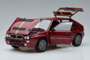 Lancia Delta Integrale Evo 2 Final Edition Kyosho 1:18 08343C Метал — снимка 2 от 7