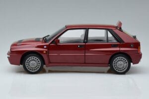 Lancia Delta Integrale Evo 2 Final Edition Kyosho 1:18 08343C Метал — снимка 4 от 7
